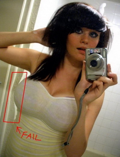 apics.blameitonthevoices.com_102009_photoshop_fail_.jpg